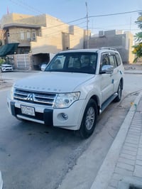 باجيرو 2010 مكفوله لاصبغ ولاتبديل رقمً بغداد جديده السياره مكينه 3.5 7...