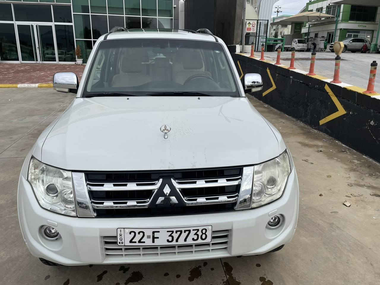 مستربۆشی پاجیرۆ ٢٠١٤ 
مواسفاتی خلیجی فول فول مواسفەفات 
١٨٠ هەزار رۆشتوە 
بۆیاخ سارد شوختی نیە 
مەکینەی ٣.٥ مەرغوب 
سەیارەكە لۆک لۆکە یەک دەسە بەناوی خۆمەوەیە 
هەمو گیانی بەشەرت 
نرخی١٤٢  گەڵا کۆتا نرخێتی بێ مامەڵە 
سەیارەکە لە سلێمانییە 
*********** السليمانية, العراق
