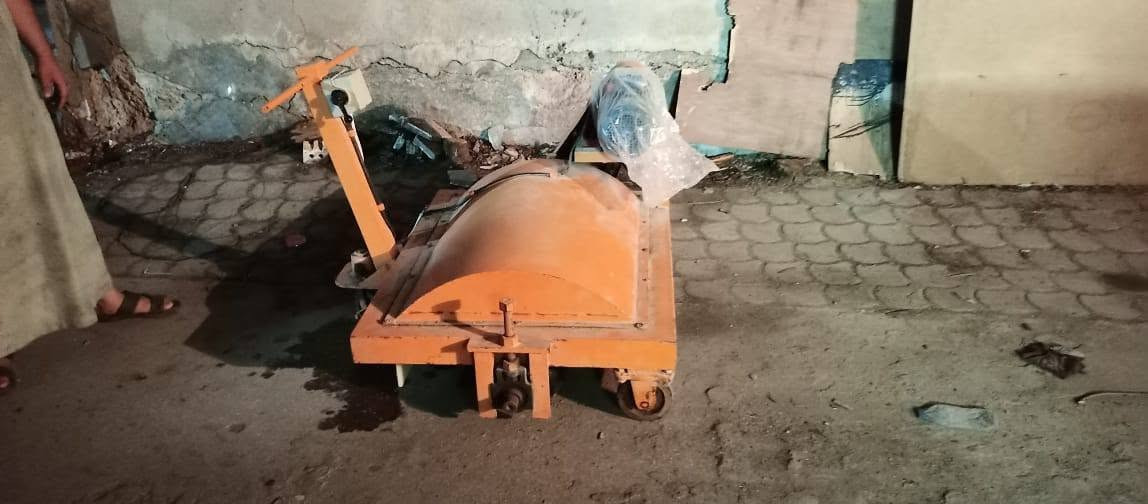 جلايه للبيع ب٩٠٠ وبيها مجال
استفسار خاص واتساب 

‭***********‬

‭***********‬
