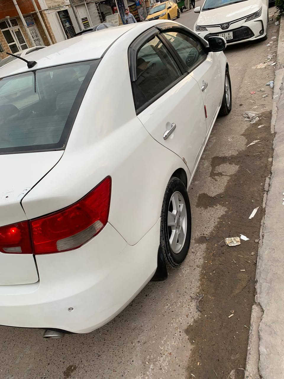 السلام عليكم
‏من رخصه الادمن
‏كيا سيراتو موديل 2013 خليجي لون ابيض مكينه 1600 مكفوله من الفتح والكير هم مكفول من الفتح مواصفات شفتات ستيرن شاشه كامره وبقيت المواصفات المعروفه مال الخليجي السونار مرفق مع الصور السعر97 وبيه مجال مكلف بالنشر
‏مكاني بغداد / الكرخ / البياع/ رقم التلفون
‏***********
‏
