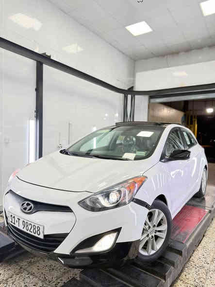 من رخصه الادمن
هونداي النترا GT
2014 السياره جاهزه على اخر حبايه ما بيه نقص يعني كبل تشغل وتطلع السياره بيه أربع قطع صبغ بدون لغود وبدون شواصي السياره فول مواصفات واحد على واحد عدى البصمه 
بس بصمه نقصه ولسياره كير والمحرك والصدر والتراي ولتبريد كفاله وتخم تاير ولايلون كشنات وفول نضافه ولسياره باسمي شخصياً باجر احوله الك السياره دواخله مكفوله رقم انكليزي وسنويه جديده وهزه جديده ولسياره مابيه نقص تخم تاير ويل كب  السياره بانوراما فول فول ولسياره مكانه بغداد  الامين الثانيه ورقمه بغداد جديد  وسعره 98 وبيه مجال حك الجيه والعمله *********** مؤمل حسين Colombo
