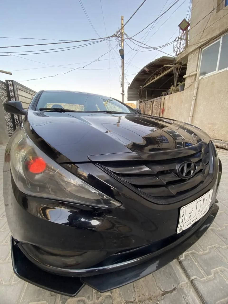 سوناتا 2013 رقم جديد ب اسمي تحويل ثاني يوم والسيارة مشروع وطني يعني وين ميعجبك تكدر تحولها ♥️للعلم السيارة بيها قطعتين صبغ جاملغ امامي ايسر وبنيد ومن تجي يمك سونار وافحص ♥️ وارد كوري محرك 2000 دوش اربعة سلندر يعني اقتصادية بمعنى الكلمة ♥️السيارة تجي وتشوف كاملة من كلشي محرك وكير وتبريد وتدفئة و حدادية امامية وخلفية كلهن جدد تخم تاير قبل شهر  شديته DUNLOP♥️ بصمة تشغيل عن بعد وفتح واغلاق تلقائي جهاز رفع الزجاج المركزي يعني من تبتعد البصمة هية تقفل وتصعد جام تلقائيا الجنطة فتح بلبصمة ♥️ شاشة اصلية ودمام عدد 3 يم الجامة الخلفية يعني الصوت ستريو كاميرا خلفية لدات داخلية متغيرة الالوان زرع لدات احمر عيون الشيطان تزويد سبايدر و زعانف ولحية امامية  وبعد بيها هواي شغلات حلوة السيارة كاملة نقصها بس صبغ دعامية خلفية  وسعرها 108 ورقة بسعر مناسب وحلو  ذكرتلك كلشي بلمنشور واذا عندك استفسار بلخدمة  الي يحب يتصل ع الرقم ❤️*********** ❤️
