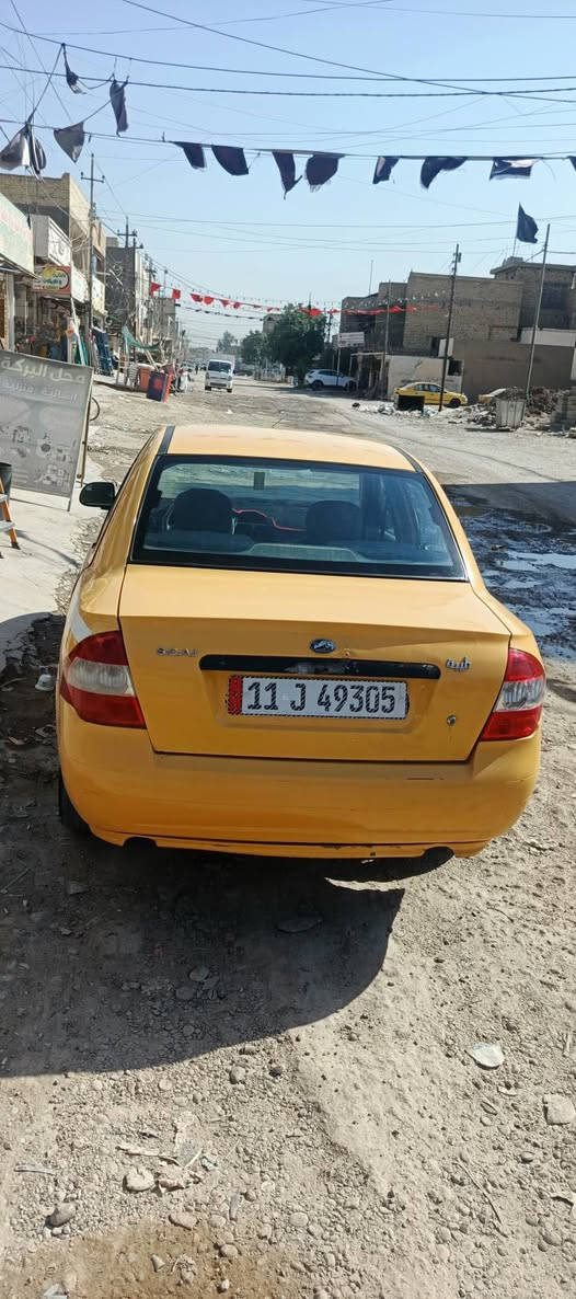 السلام عليكم طيبه ٢٠١٥ سيارة حلوه
بيها طخه بل باب سايق والجاملق الوره مكينه بيها تبخير تبريد شغال حداديه جديده مصفره هيئه وغرمات  تخم تاير السعر ٢٨ وبيها مجال ***********
