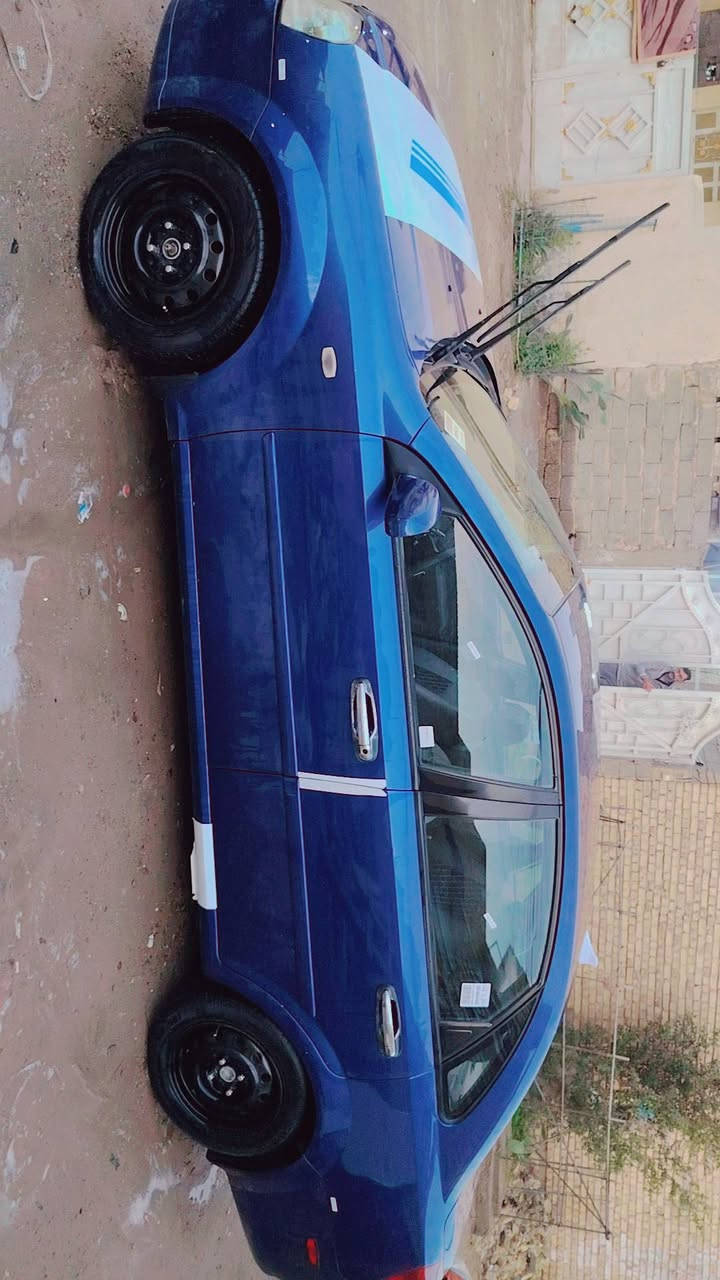 فورنزا 2007 رقم بغداد بسمي رقم بغداد مصبوغه ضربته شبر بالجاملغ الخلف السائق سياره جاهزه التواصل الرقم *********** وتساب بيه السعر ٥٥ أو بيه مجال المو شراي لا يكسر بيه ويخابر
