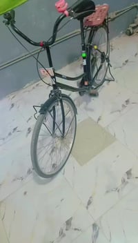 باسكل لبيع هاذه رقمي خابرني و بي خير ودلل بي واتساب 07858258127