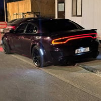 دوج جارجر srt 6400وايدبدي بلادي موديل 2022  فول مواصفات لون بنفسجي جدي...