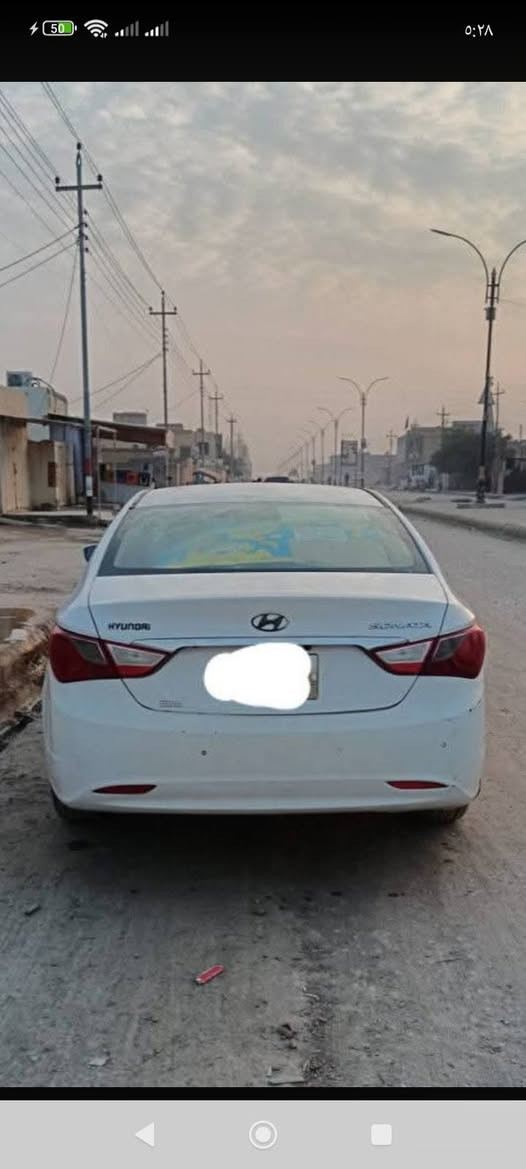 للبيع سوناتا 2011خليجي 

مكينه 2400لا تنقيص ولا تبخير 

مكينه وكير وحداديه وتخم تاير  وتبريد وكهرباءيات كفاله 

سياره جاهزه للأخير 

رقم بصره مشروع وطني بسمي سنويه جديده لل29رقم انكليزي 

سياره بيها تبديل باب خلف الراكب وشويه من هلال خلفي 

مكان ناصريه بطحاء 

سعر 113وبيها مجال 

***********
