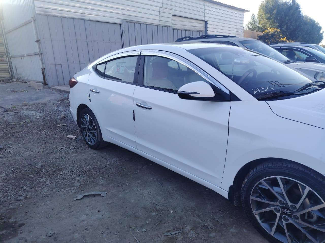 ‎سلام عليكم للبيع فقط ***********
‎💎هونداي النترا 2019 خليجي بغداد باسمي 
‏‎ فولللل مواصفات 1/1 
‏‎سياره  شبر صبغ بالجاملغ الخلفي شي بسيط الباقي مكفول
‎💎بصمة
‏‎💎سلايد - فتحة
‏‎💎محرك 2000
‏‎💎حساس  خلفي & امامي
‏‎💎كاميرا خلفيه  أمامي 
‏‎💎شاشةكبيره اندرويد 
‏‎💎تحكم أستيرن 
‏‎💎كشنات جلد بيجي👉 
‏‎💎مري شفط نضام ترحيب 
‏‎💎صندوق بصمه ذكي
‏‎💎لد نهاري 
‏‎💎تبريد قطعتين
‏‎💎ويل كب/ويل كروم/ 
‏‎💎يدات نيكل
‏‎💎مدخل AUX+USB/بلوتوث...
‏‎💎 شاشه عرض الاعطال السعر 160
وبيه مجال لطيبين
