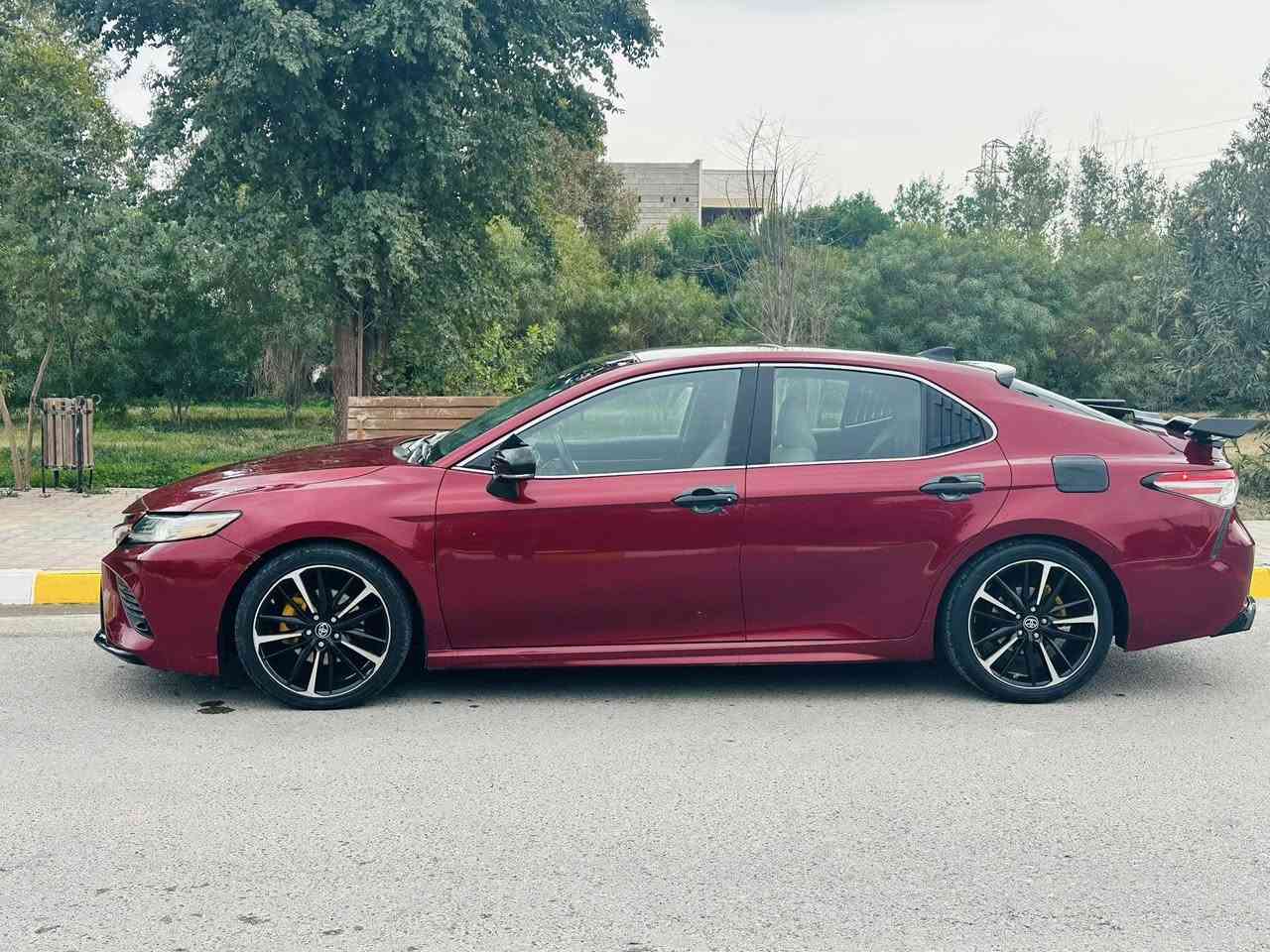 سلام عليكم تم أعادة المنشور لسبب الوعود الكاذبه اخي العزيز متفيدك السياره اكتب كلمه طيبه نفس وجهك الطيب واعبر المنشور كامري 2018  xse  فول للخير 5 كامرات داتاشو بل دشبول بنروما اكشانه جلد وتادفئه وكهرباء وبعد اهوي مواصفات  رقم شمالي بأسمي ضرر بنيد من امريكا وجاملغ صار بل عراق شرط بدون دواخل شرط محرك 6 سلندر طيران على اصوله السعر 175 وبيه مجال للطيبين للستفسار اتصل على الرقم *********** وبيك خير وتدلل
