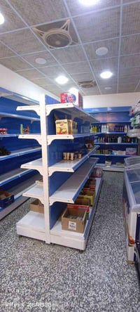 رفوف مع سفينه سعر مليون ونص الاتصال على رقم 07700083444