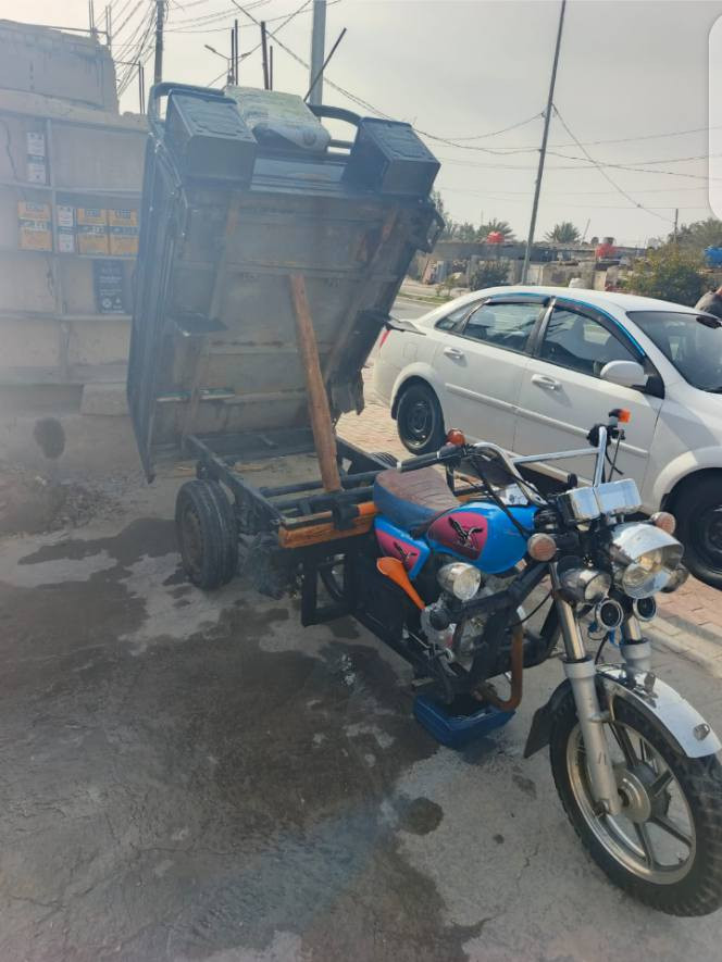 السلام عليكم ستوته للبيع ماعوزه برغي بس بيهه صوت بلربلات الستوته موديل 18 محرك 23 المكاني كربلاء حي العامل سوق الاخير  السعر مليون و 800

 ***********
