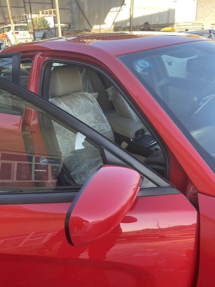 السلام عليكم
لبيع جارجر موديل 2014
لون احمر طماطه 
ماشيه 200 
رقم جديد دولي 
 تخم تاير جديد 
حداديه جديده
صور حادث بلمنشور مع سونار 
مكان الديوانية 
السعر 155

***********
***********
