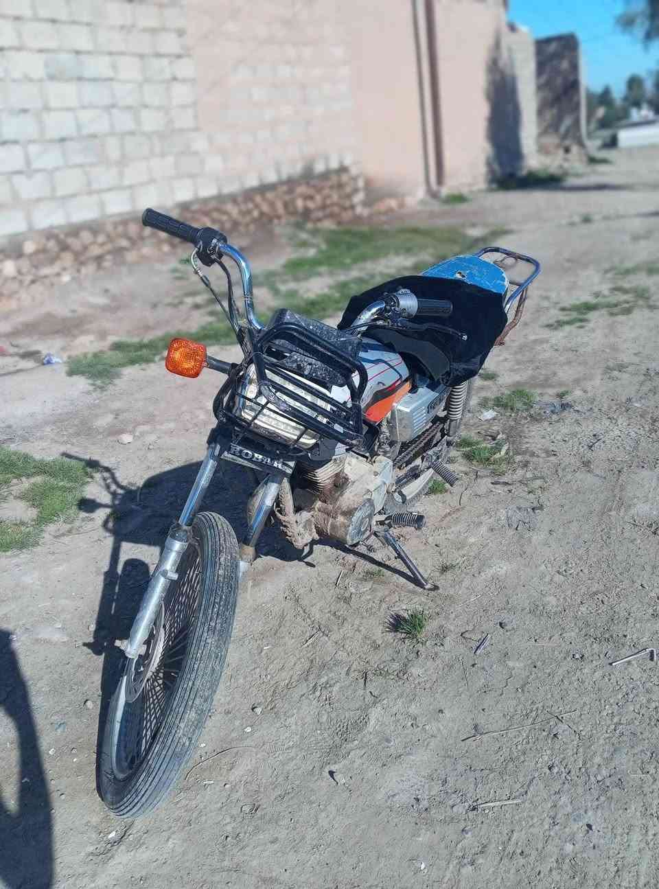 سلام عليكم ماطور يراني  تايكر 4 كير محرك معمر جديد ماطور مال شغل سعرو 125وبي مجال لل طيبين مكاني موصل نمرود قريت السلاميه رقم الهاتف *********** بي واتساب
