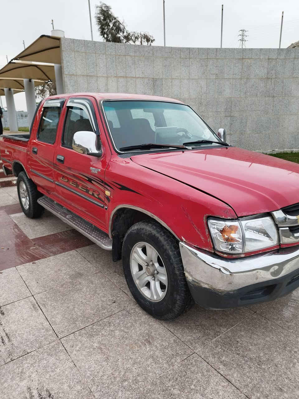 پیکاب دێر 
مۆدێل 2009
مەکینە بەخاخ
شاشە ئایپاد کامێراو ڕادار
قغڵ مەرکەزی 
چوار جام کارەبای 
ئاوێنە کارەبای و ئاوێنە ئێشارەت
چوار تایەی لۆکی لەژێردایە
دوو پارچەو نیو بۆیاغ
مەنەفێستی ئەسڵی لەگەڵدایە
سەیارەکە هی ماڵەو زۆر توندو تۆڵە نوقسانی نیە 
گێڕ مەکینە ئەکسل شانسی بەشەرت
کامل کارەبایو ناو کێچی ئیش ئەکات گشت گیانی بەشەرت
شوێن سلێمانی
***********
***********
تێبینی گۆڕینەوە ناکەم قیست قەرز نیە
