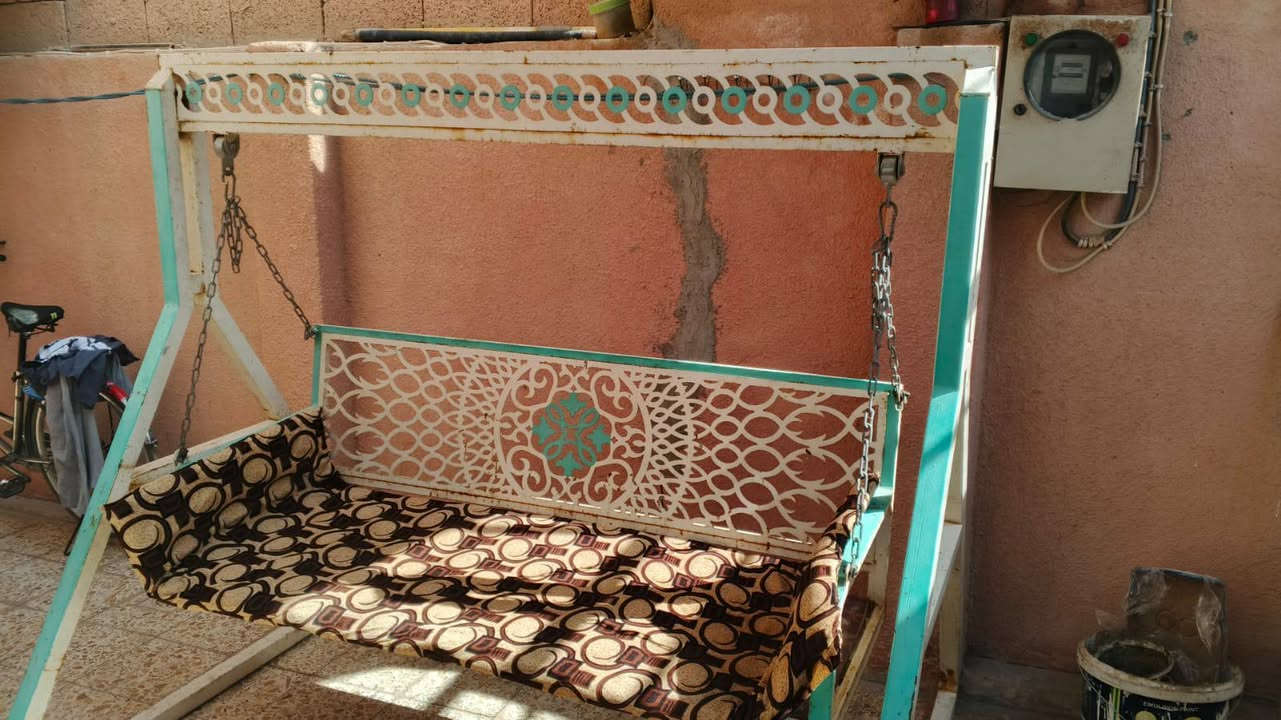 للبيع مرجوحة رقم ***********
