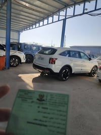 عندك تحويل ملكيه لازم قبل يوم تسوي عقد مروري يعني تريد تحويل ملكيه  ما...