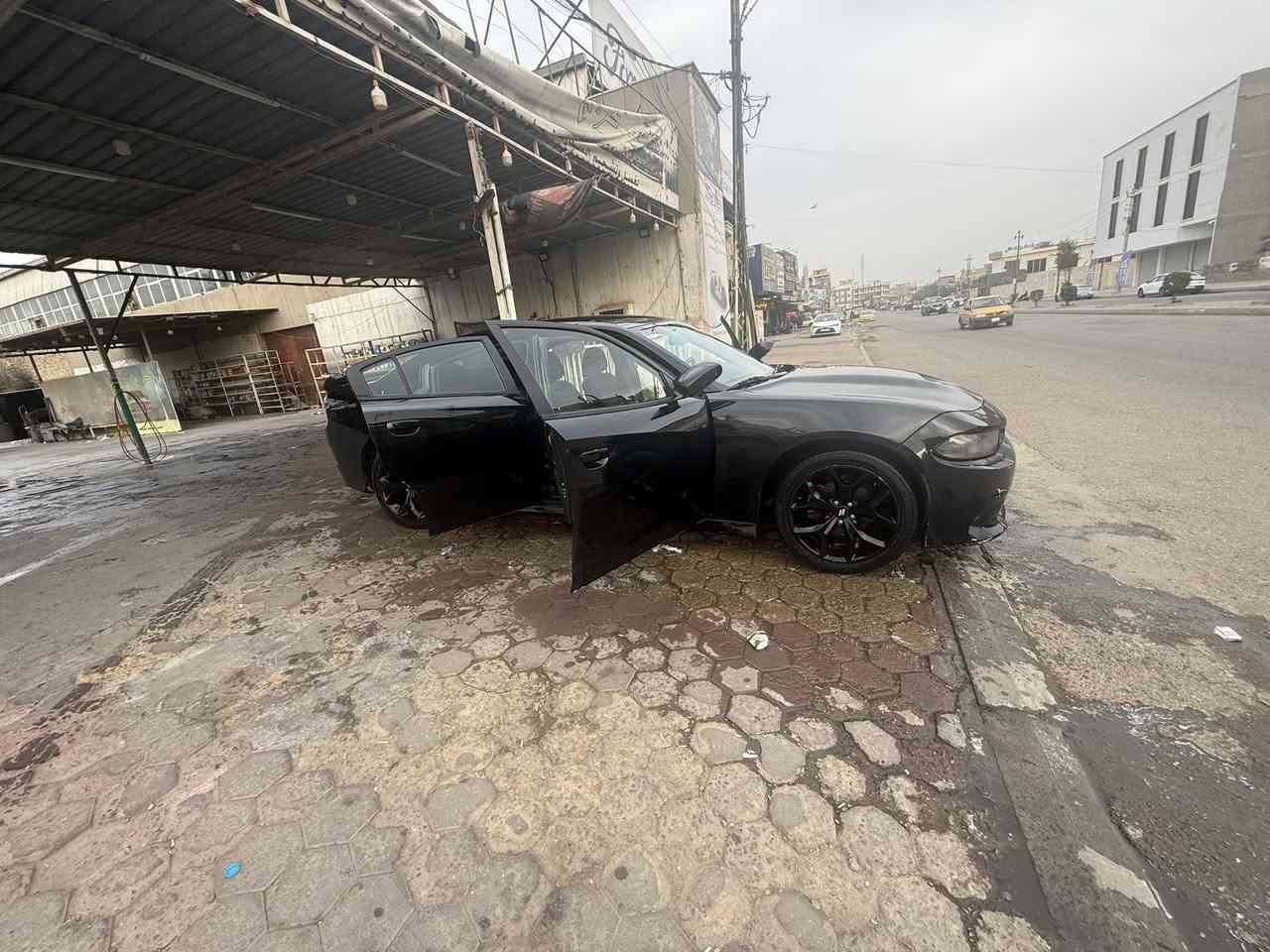 شلونكم
السلام عليكم للبيع جارجر sxt 2015  ماشيه ١١٨m بيع او مراوس بجيب مع الفرق السياره السياره معروضه. ب ١٦٠ سونارهه موجود  وتشلع عيوني ولاتسالني شبيهه مابيهه كير مكينه تبريد خير من الله داخل  نضيف بايعلك سياره صبغ عام.  مكانهه بغداد الكراده ***********
