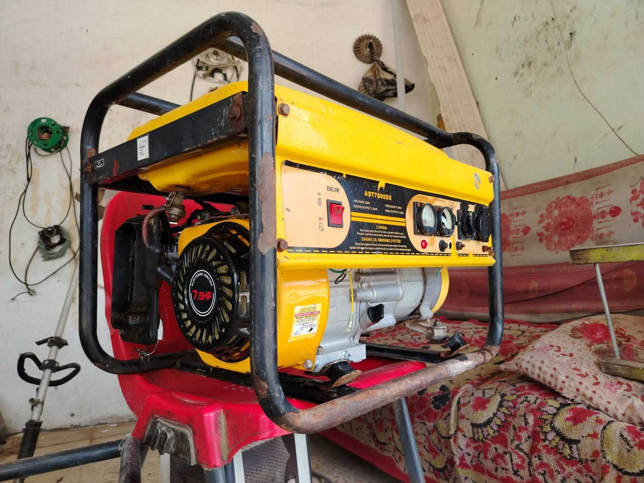 سلام عليكم مولد استره الاصلي كلش نضيفه اخو الجديد شغال علفحص لا مفتوحه ولا مصلح ١٢ انبير ملف نحاس شرط وبلاد شراي يدلل *********** #للجميع
