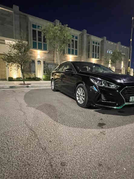 السلام عليكم سوناتا موديل. 19وارد امريكي حادثها جاملغ وشويه من البنيد بدون داخل محرك 2400كير مكينه مامفتوحا مكفولات 
برنامج منزل للسياره مال دونز (يعني بانزين عادي مو محسن 

تبريد ثلج
السياره جاهزه من كلشي
مواصفات
 شاشه جبيره
كامرة خلفيه دوار 
كار بلي
نظام سبورت
رادارات جانبيه
كشنات جلد
تخم ويل كب 
ماشيه 66
السعر130اوبيه مجال 
صور الحادث مرفق بالمنور 
رقم بغداد نكليزي هزه وسنويه بسمي جديده
 للاستفسار ***********
