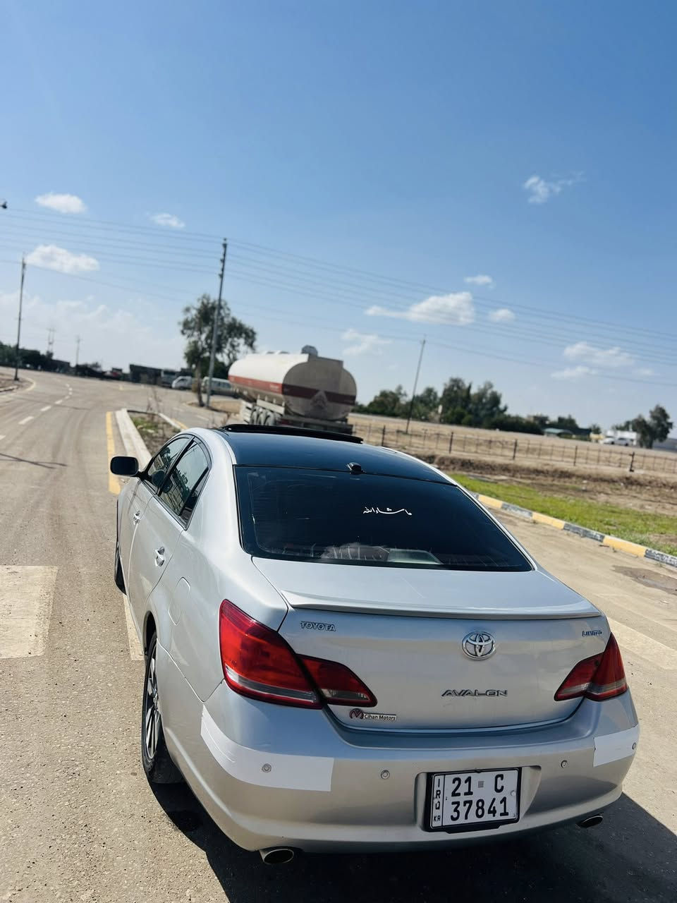 افلوان 2007المتداد
فول موصفات خمس 5بصمات 
كير مكينه خير من الله بيها ضربه بل جماغ الخلفي 
فقط صبوغ حزام جماليه 
السعر 100بيهارمجال بسيط 
مكان سياره بابل مشروع المسيب 
التواصل ***********
