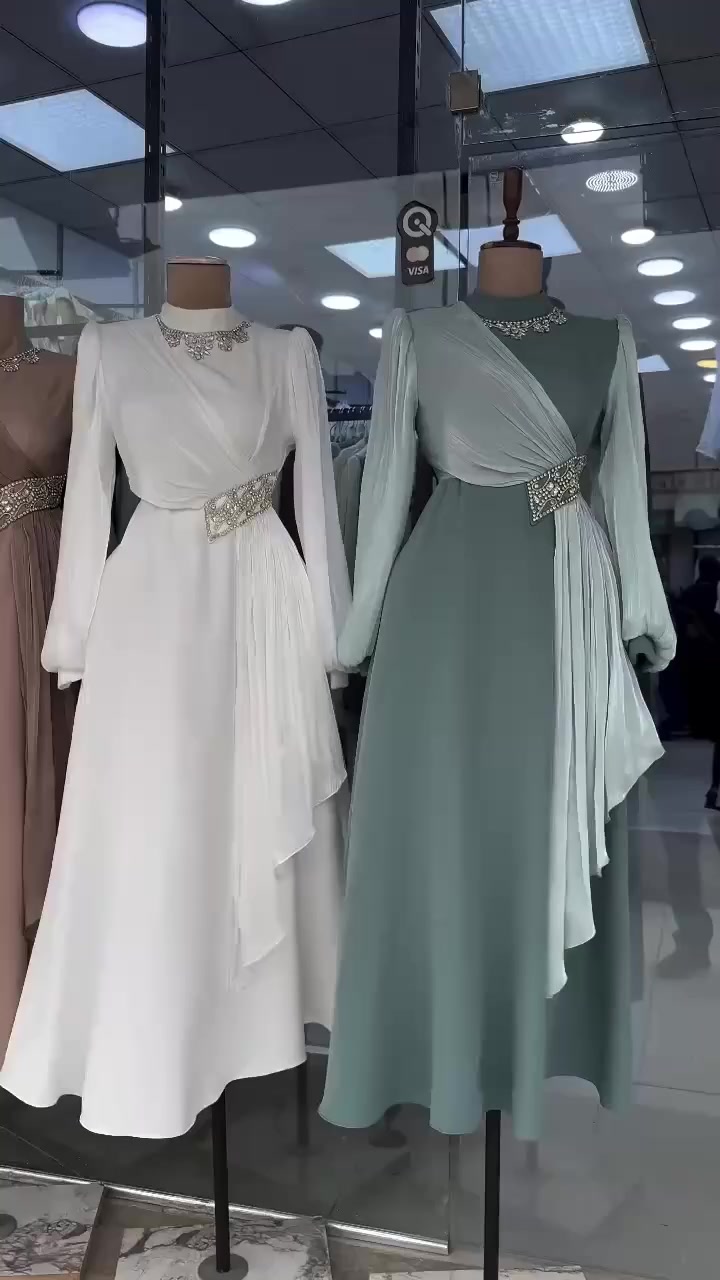 🌸 كولكشن الصيفي  🌸
فستان أنيق بخامة دابل مطعم بشيفون كوالتي عالي 💛
📏 القياسات:
38 - 40 - 42 - 44 - 46 - 48
💰 السعر: 
🎨 الألوان: المعروضة في الصور
📩 للحجز والاستفسار: دايركت 

#بغداد
#تسوق_بغداد
#ملابس_بغداد
#العراق
#تسوق_العراق
 #اكسبلور


**إذا كنت صاحب هذا الإعلان وتريد حذفه لأي سبب، رجاءا أرسل رسالة إلى الدعم الفني**