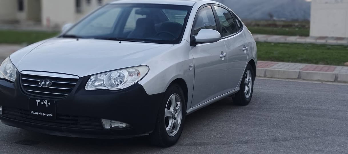 ئاڤانتی 2008
پێش و پشت کەپس

بێ لێدراو 

بێ کەڤەر گۆڕاو
بێ خایس

سەیارەکە یەک ڕەنگە

بێ چاڵ و شوخت

4ویل و تایەی نوێ

4گێچ

گێڕ و مەکینە و سارد و گەرم و توندو تۆڵی بەشەرت ..

کامل مەسرەف کراوە سەیارەی ماڵە.

48گەڵاو معامەلە

سەنگەسەر

***********ڤایبەر و وەتس ئاپ

***********
