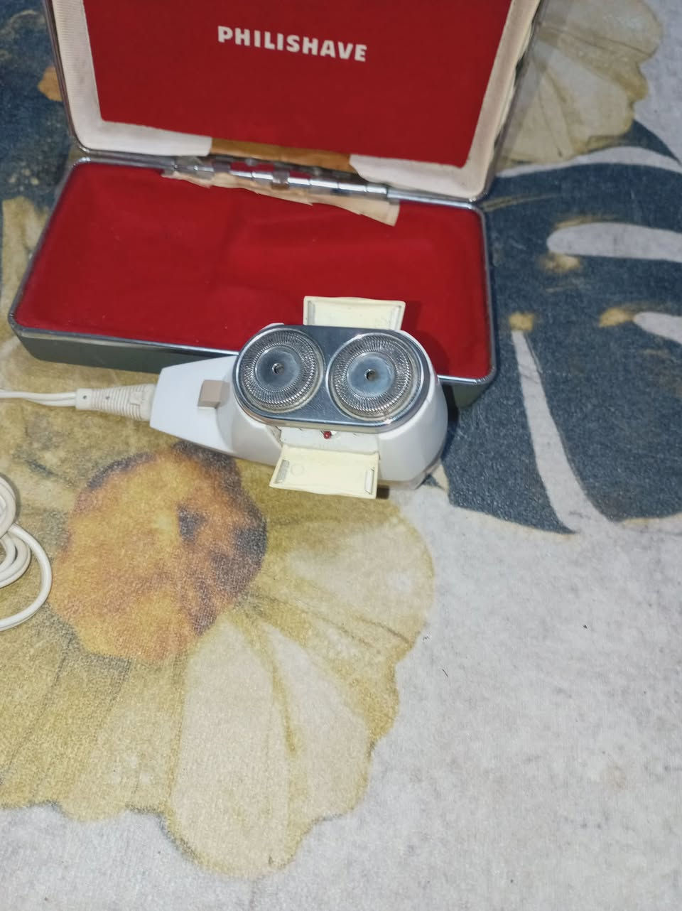 تحتوي على فراشتين صناعه  تنضيف  هولندية مكينه سعر40 مكاني ميسان


**إذا كنت صاحب هذا الإعلان وتريد حذفه لأي سبب، رجاءا أرسل رسالة إلى الدعم الفني**