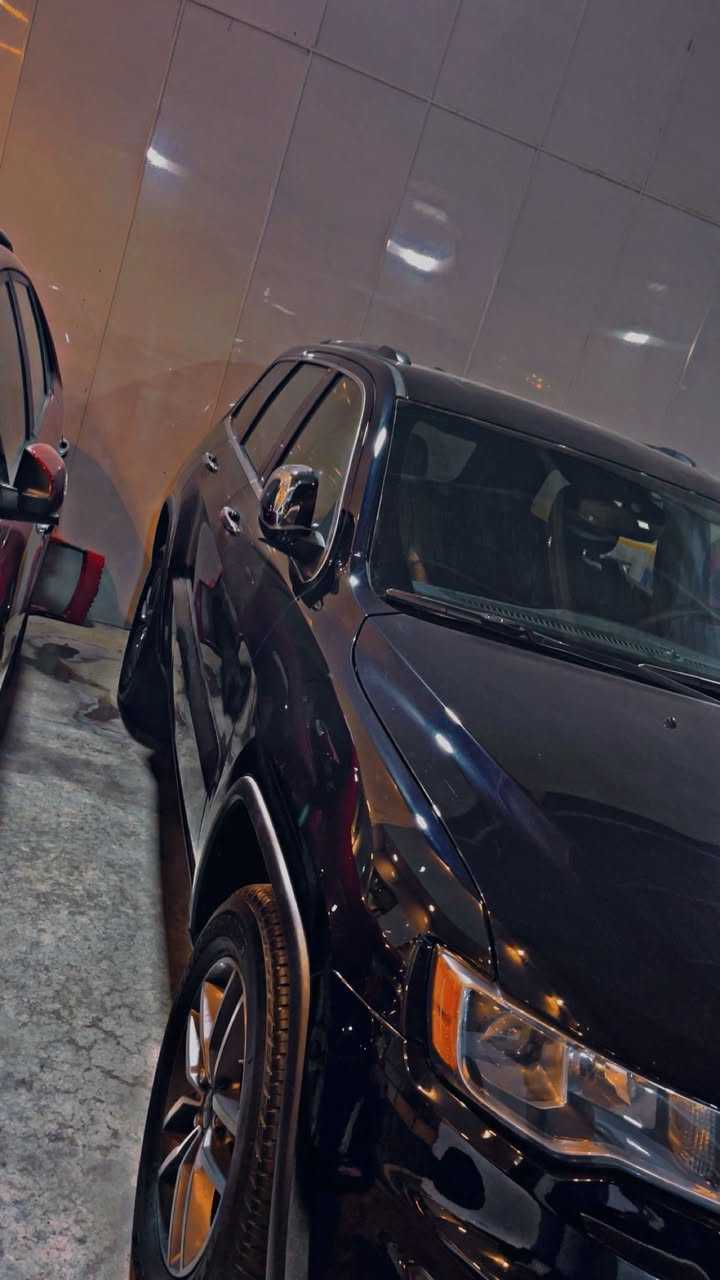 سلام عليكم
للـبيع جـيب2020

وارد امريكي حـادث قبق جنطه فقط وبل عراق صبغ باب صدر فقط بدون ايرباك 

مواصفات ليمتد

فتحه سقف 

كشنات كهرباء

كشنات تدفئه

حساسات امامي خلفي 

رادارات امامي خلفي

جنطه كهرباء

مكينه 6سلندر3600

مكاني بغداد

الاستفسار***********اتصل ودلل
