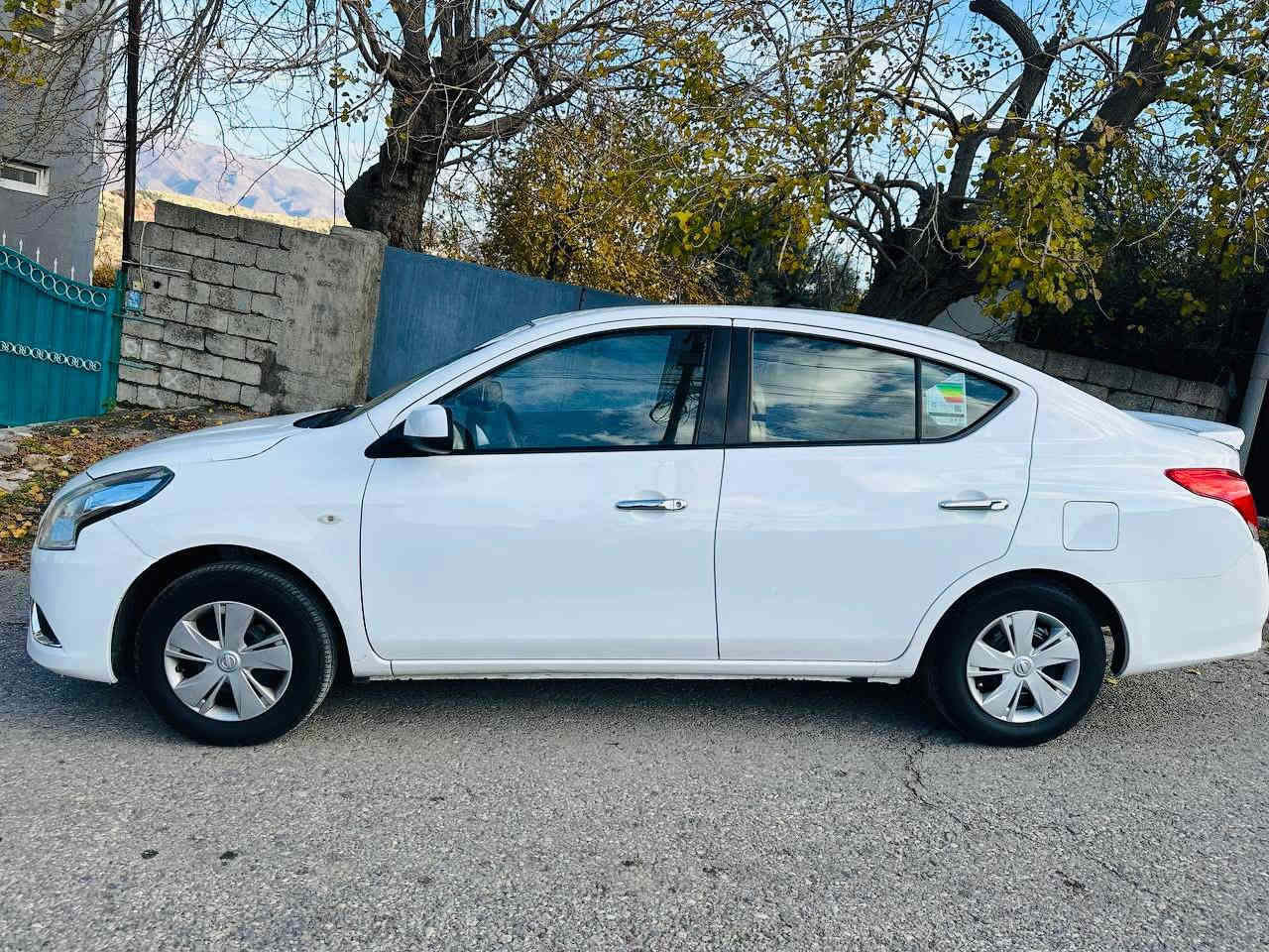 سني نيسان موديل ٢٠١٩
الرقم اربيل مكان السياره شقلاوه
بلد الصنع الهند
السياره بدون صبغ 
 بيها عده اماكن بارد بجهة عكس السايق بقدر شبر في كل قطعه
اثر احتكاك مع مركبه اخرى  
السياره ماشيه 96 الف 
السعر 105 وبيها مجال بسيط كلش
التواصل من خلال الرقم الذي بالاسفل فقط
***********
