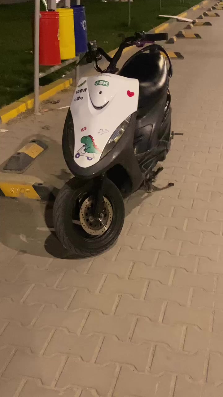 سلام عليمك ماكس عدله مال لعب دراجه ابدل بيه بس ولفات عينه ولايت  دراجه سلعه موعدل خر من لله سعر 600مكاني بصره جبيله رقمي متواجد واستاب ***********
