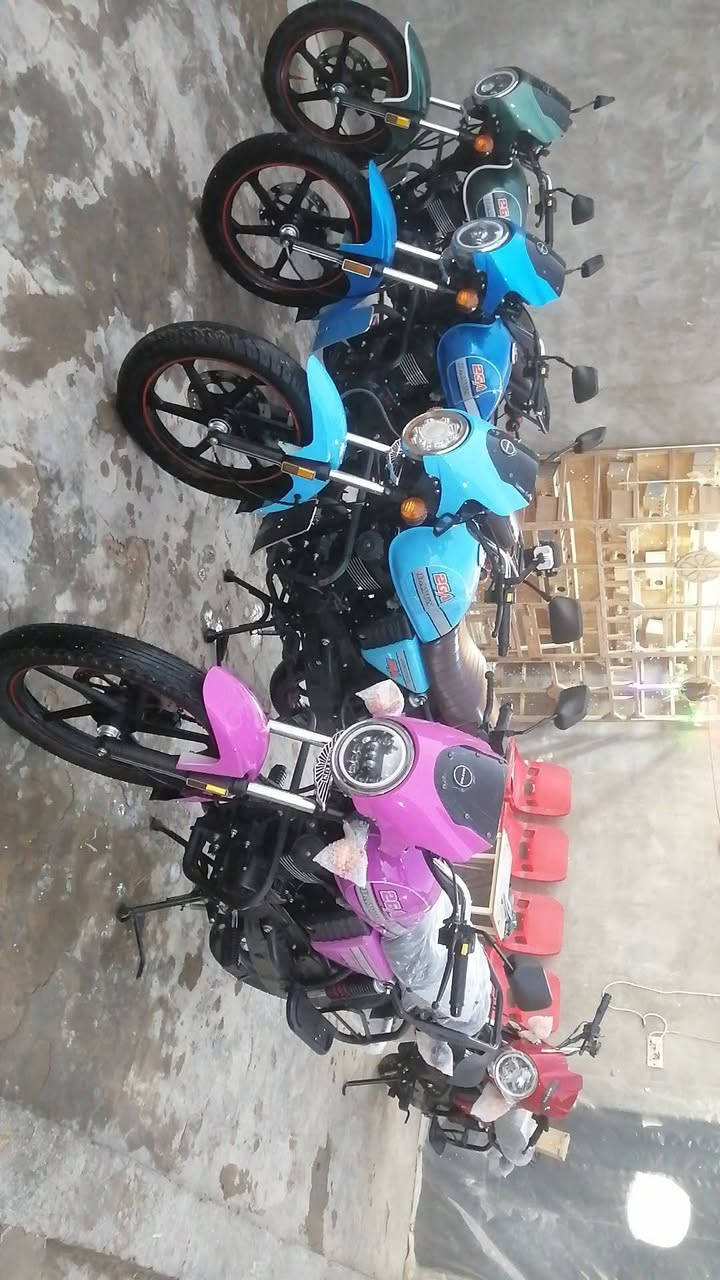 ياالله السلام عليكم
تم وصول وجبه دايون مستخدم اخو الجديد
موديل
23 ازرك و زيتوني
24 سمائي
25 بنفسجي دشبول إلكتروني 
مكينه 200
كتابه حمره
سويج سجينه
اوراق اسكنر
كلهن كفاله عامه
وكلهن طالعات بال25
العنوان حله المركز
رقم ***********
اي استفسار راسلني خاص
