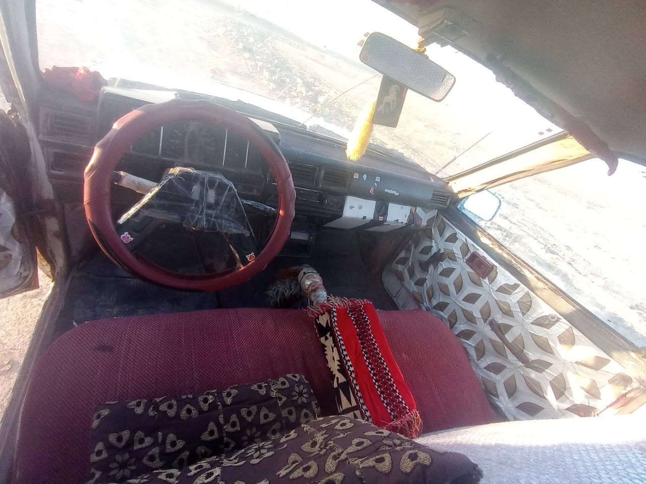 السلام عليكم تيوتا 85رقم صلاح الدين اصفر سنويه صاقطة صاحبها موجود لتحويل كير محرك اكسر كلو شرط شاصي شرط سيارة خير من الله 
السعر 30وبيها مجال لطيبين مكاني صلاح الدين العلم قريه المعيبدي 
***********
***********
