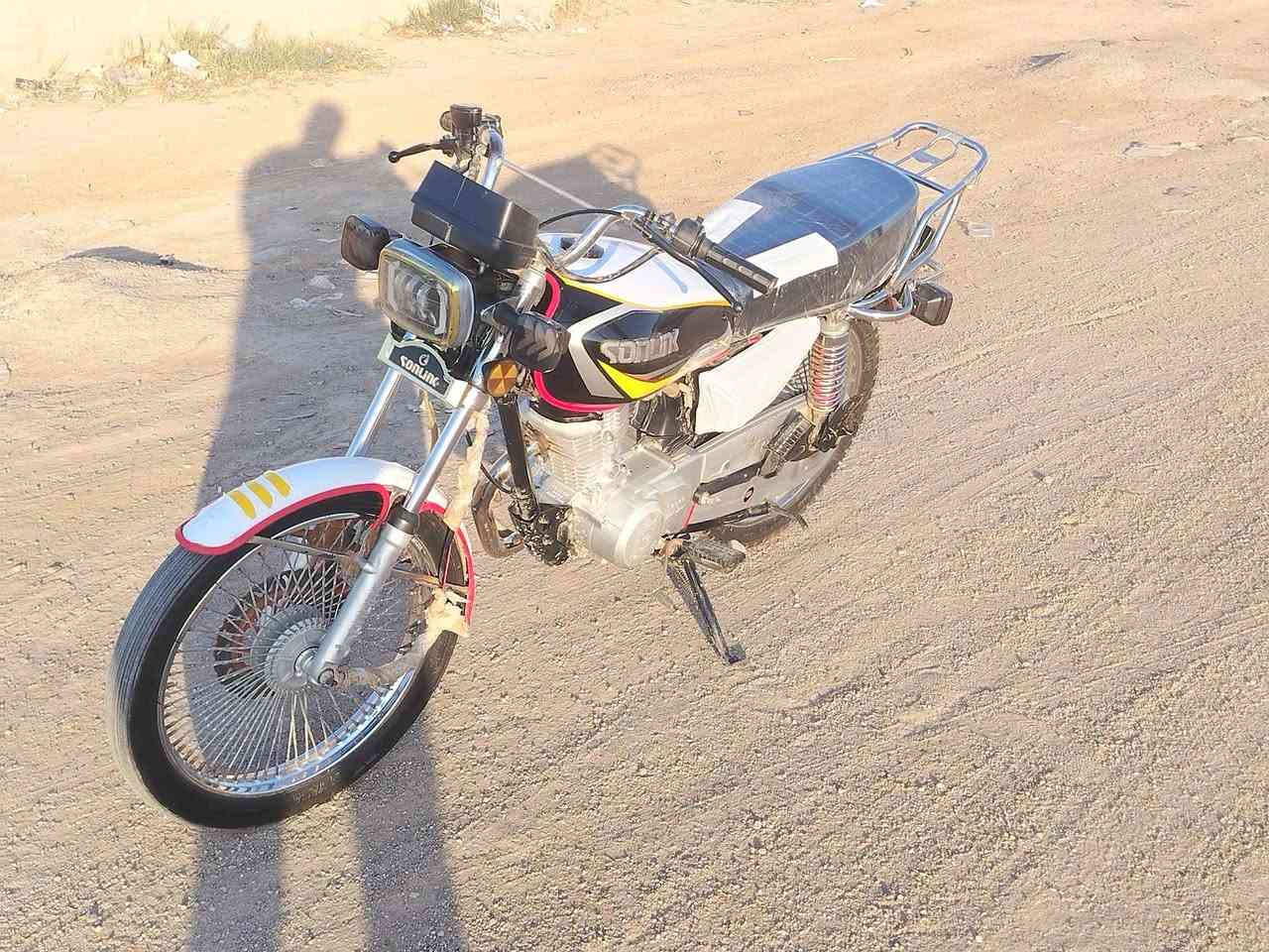 السلام عليكم
تايكر 23 دراجة كفاله عامه محرك بلادي وراق كامله عنوان ديالى كنعان باقي التفاصيل خاص او تصال عل رقم ***********⁩
