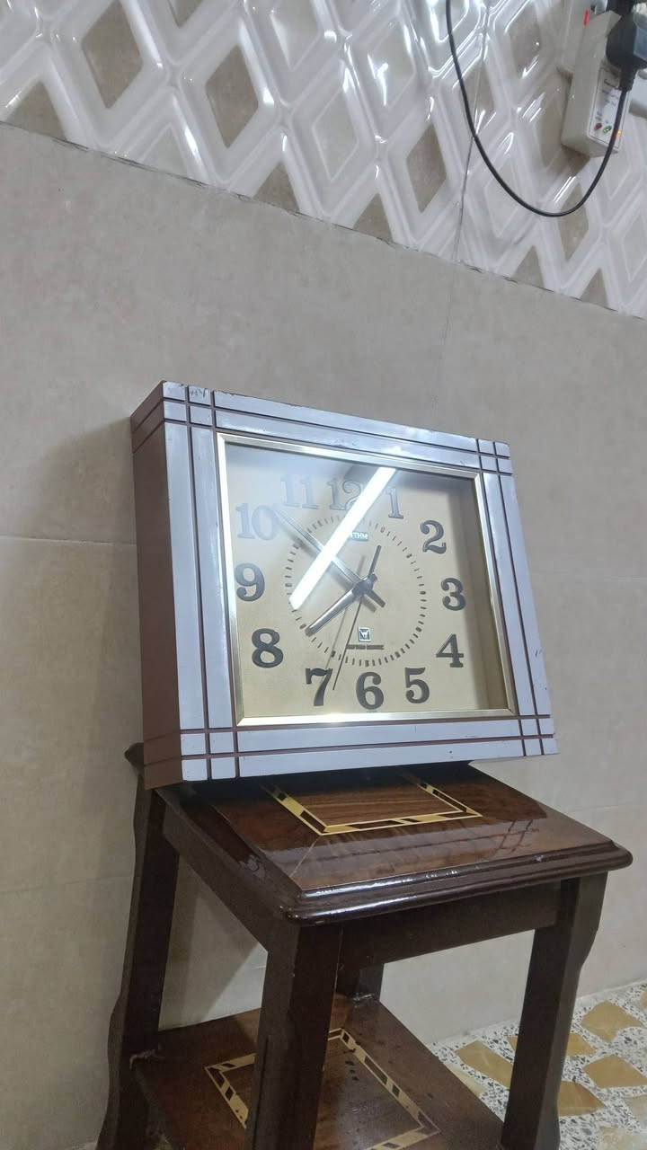 سلام 👋 عليكم
للبيع ساعه ( رايثم) ياباني اصلي إستيراد المنشاء العام العراقية صنع 1982 نضافه 80/100 ليرغب بل شراء يراسل الصفحة او تصال مكان بغداد ***********
