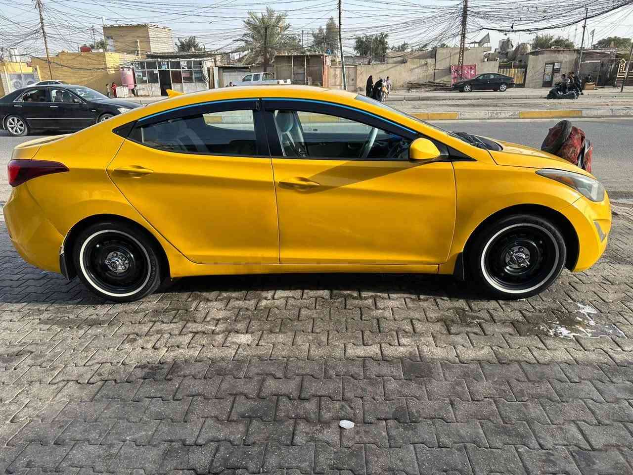 سلام عليكم النترا للبيع 2014 وارد أمريكي السيارة جاهزة حدادية تخم تاير جديد الف ماذب عليه كربلاء حي الغدير ***********
