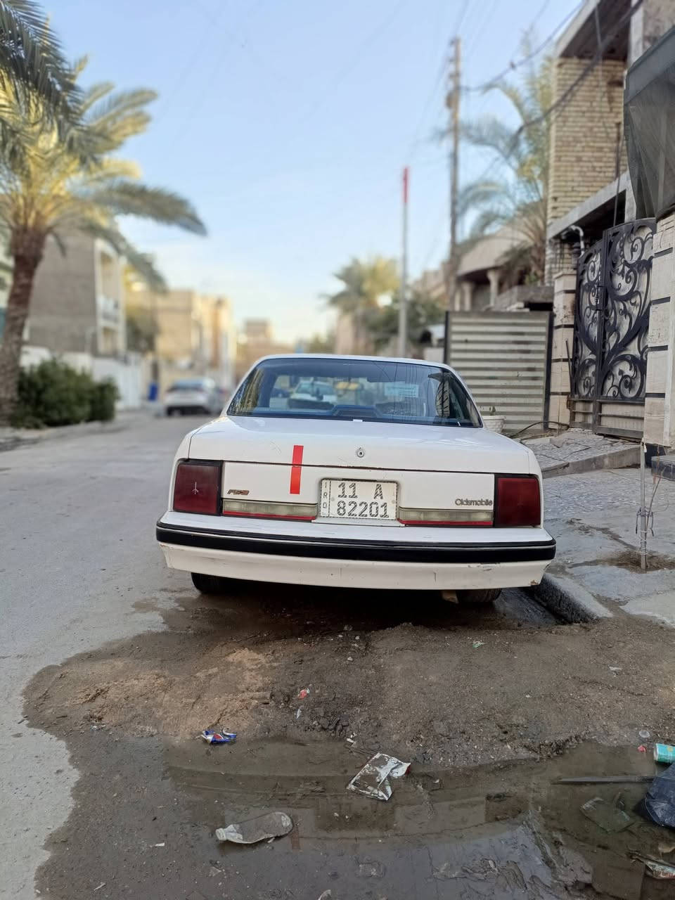 اولدز 90 رقم بغداد بسمي شاشه ريمونت باتري جديد كير محرك كهربائيات كله شغاله سعره 35  استفسار اكثر  ***********
