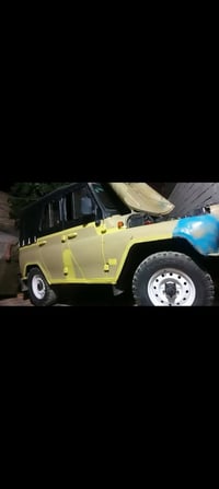 سياره بلاديه مابيه صبغ مكينه وكيركفاله دوشمه عامه اربعه دسكت سياره ربع...