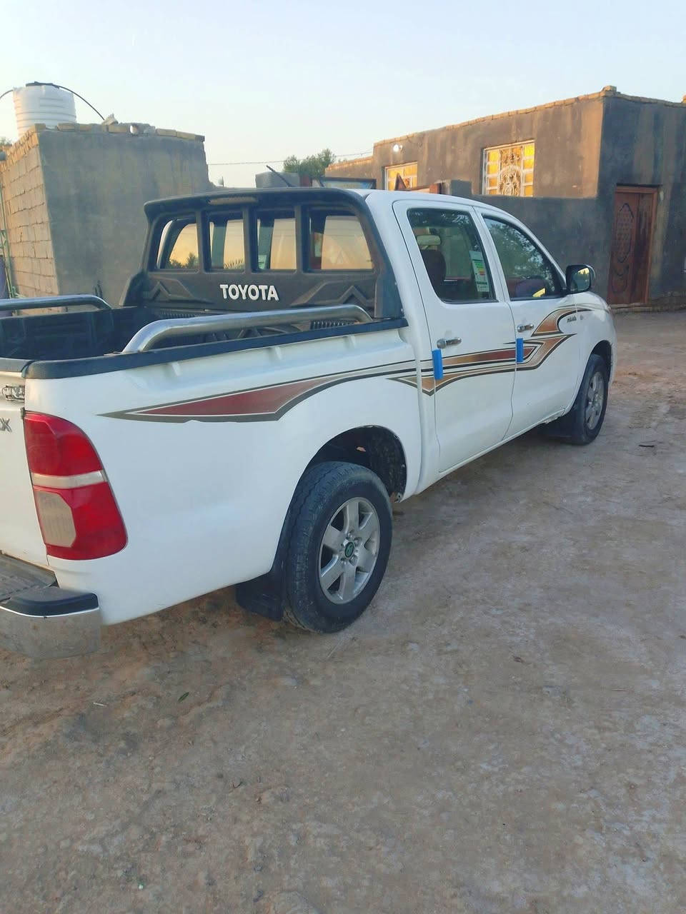 سلام عليكم بيع او مروس فلاونزه 2006 مكفول  عامه سنويه لل  2030 تحويل ثاني يوم سيارة مكينه وكير وكسن باكيت حداديه جديده تخم تايرات دواخل شاصي 19 كويتي سيارة جديده معنه الكلمه  سيارة مال جناي مكيه شرط وتحويل ليمت ما تريد وشراي بيه خير ويدلل سعر السيارة 125 وبيه مجال العنوان ناصريه الاصلاح      ملاحضه السياره جديده حيل وشراي يتصل وبخدمته ***********
