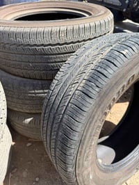 حجم 18 تاير برادو العدد زوجين اخو الجديد نضافه التاير 80بل ميه الرقم 0...