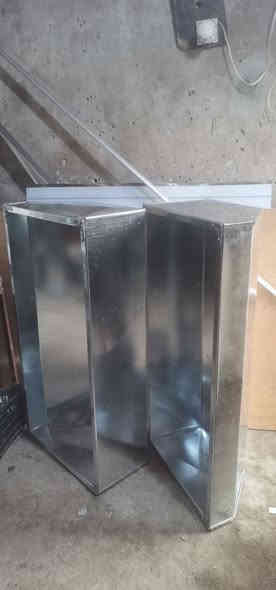 متوفر بوجات مطاعم قياس الطول متر وعشرين عرض 60 ارتفاع 30 سم بسعر 50 الف مع التوصيل جميع محافظات العراق *********** للحجز واتساب او مراسله الصفحه براغي مع جوي مع الواشرات موجوده ويه البوجه وبيه فتحه للصاروخيه قياس اربعه انج وسته انج وثمانية انج حسب الطلب
