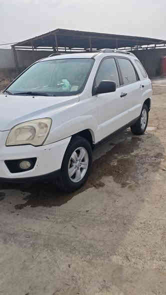 السلام عليكم
كيا  سبورتج موديل ٢٠١٠  سياره جاهزه كير مكينه حداديه تخم تاير تبريد ثلج اصل مكينه ٢٠٠٠ خليجي  مكفولة رقم  بغداد خصوصي التواصل على الرقم التالي ***********
