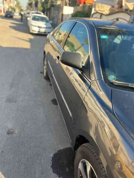 السلام عليكم كامري 2008 وارد امريكي حادث جاملغ امامي وبيهه صبغ حزام مكاني بغداد حي الجهاد جاهزه 
سياره مكينه كير تخم تاير كهربائيات سعر 87 وبي مجال 
***********
