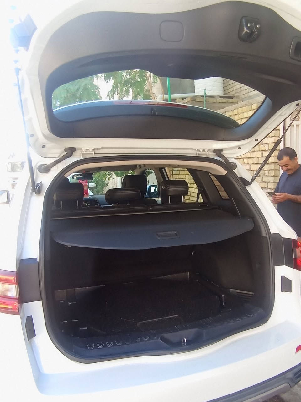 سلام عليكم 
رينو كوليوس خليجي 2023
كفاله عامه ماشيه 50
رقم وهزه وسنويه جديده اربيل لغايه 2030 محرك 4سلندر 
سياره كلش جديده 
***********
مكان السياره ياسين خريبط 
السعر 173$
