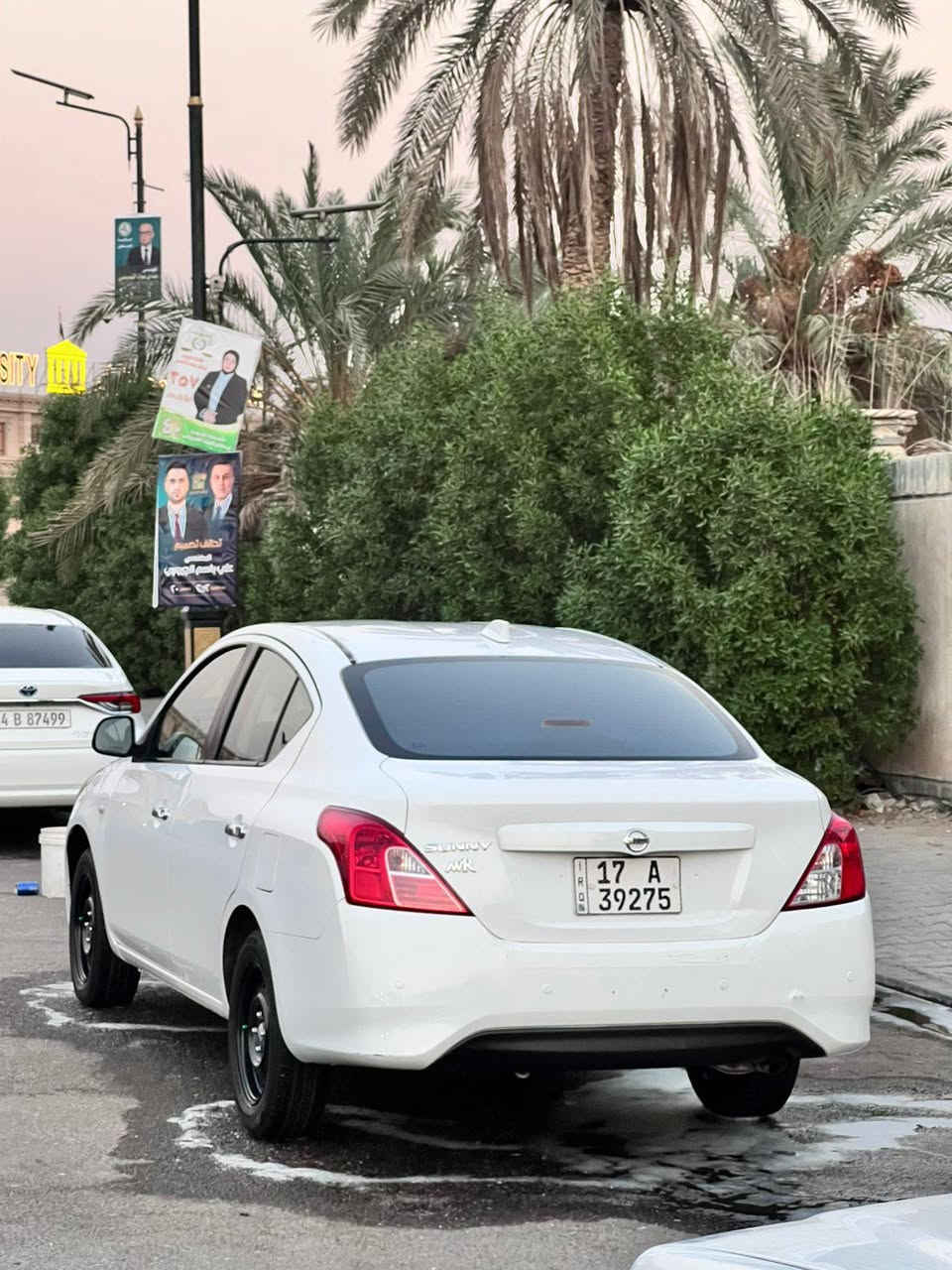 سلام وعليكم نيسان صني موديل 24 ماشيه 94 سياره جاهزه معوقين مثنى بيه بنيد مبدل وجمالغ  ولايسر المامي بيهن بارد وباب العبري الوره بار بي 95 وبيه مجال  ***********
