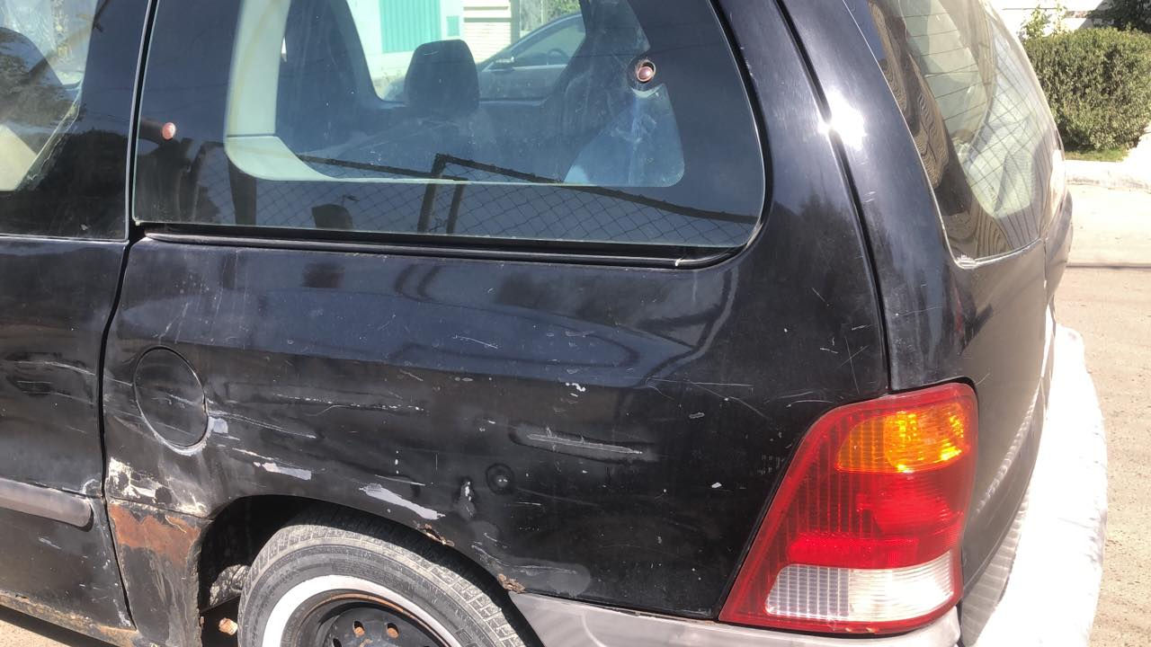 ويند ستار موديل 2000 محوره كاميرا وتشف وبيها ملاحظات بالصدر. السعر 30 ورقه.***********
