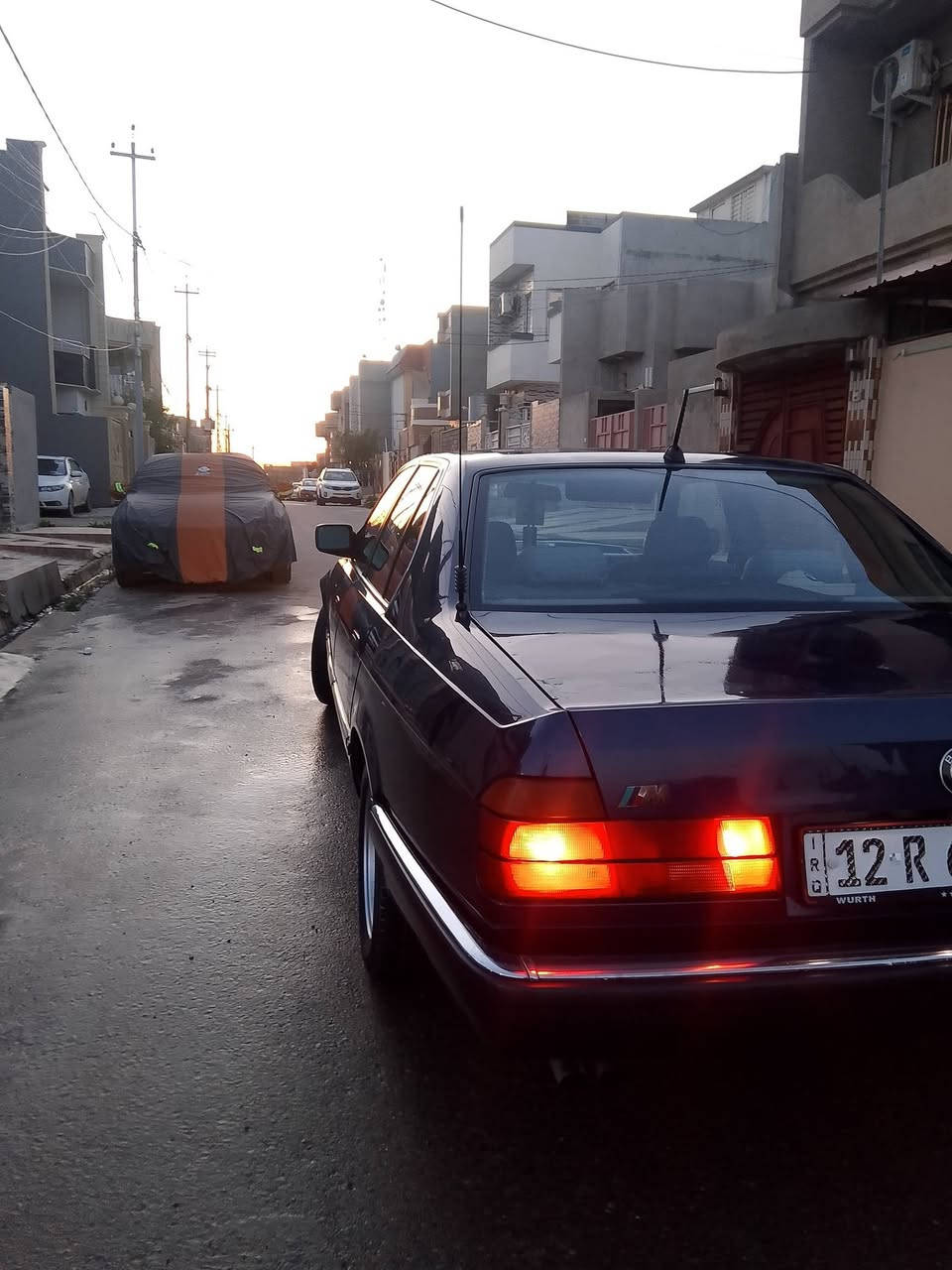 صلوات على محمد وآل محمد 🌺
𝑩𝑴𝑾730اصل وفصل موديل 1991 
سياره كلشي نضيفه وحلوه 
سبير شركه بعده جديد سياره ما متعوبه صبغ بوند بدون حادث 
هزه جديده ورقم جديد سياره احلى من الصور 
***********
