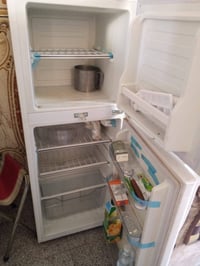 اغراض للبيع • مع السعر