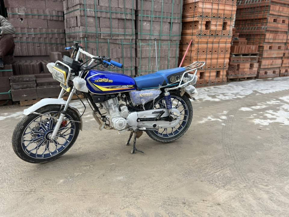 السلام عليكم نامي برو موديل 25مكينه 200كبس السعر 575وبي مجال قليل واتساب ***********
