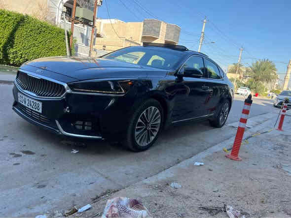 السلام عليكم للبيع او مراوس حسب القناعه
(كيا كادنزا )موديل 2017
محرك 6سلندر فووول مواصفات 
ماشيه 92
ضررها چاملغ امامي وبابين جهت السايق 
السياره جاهزه من كل النواحي اي نقص مبيها
السعر 148وبي مجال
للاستفسار ع *********** 
مكان السياره بغداد السيديه بغداد
