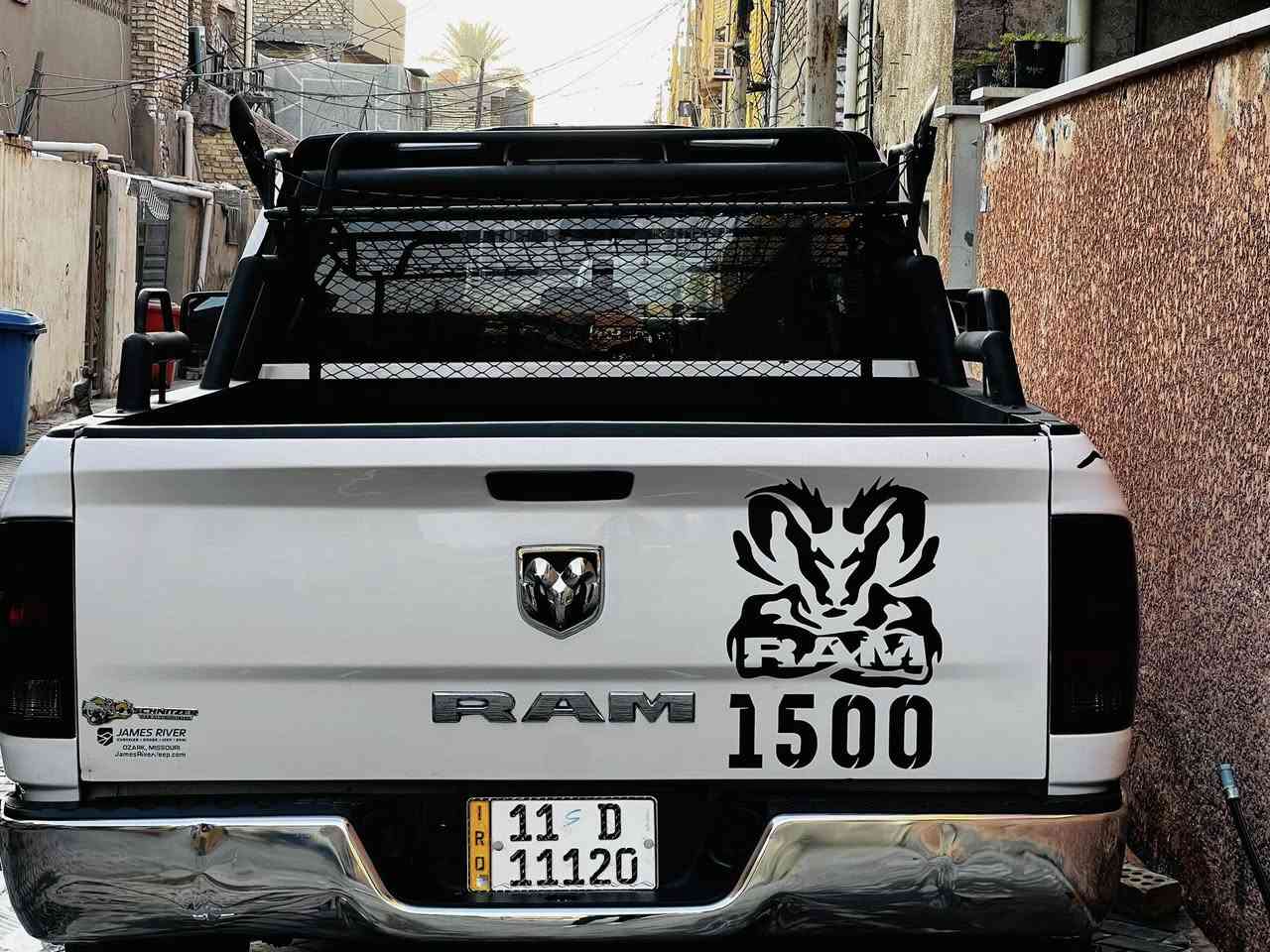 للبيع او مراوس
دودج رام موديل 2021

محرك 6 سلندر اقتصادي جداً

رقم بغداد الدولي
هزة جديدة
سنوية 2029

ضرر دعامية وبنيد فقط بدون دواخل بدون ايرباك وكما موضح 
تاير جبلي

السعر 225 ورقة 
 ‏رقم الشاصي 
1C6RR6FG2MS575366
‏العنوان ‏بغداد الشعب 
***********
